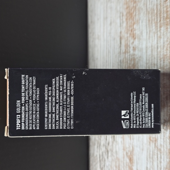 NYX Total Control Pro Foundation - Golden - Picture 5 of 7